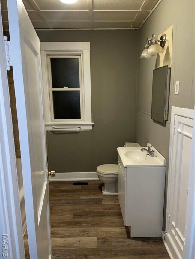 Foto del edificio - 5820 Helen Ave