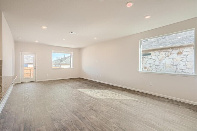 Building Photo - 217 Brooklyn Dr
