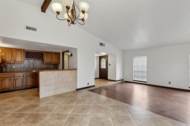 Foto del edificio - 3445 Livingston Ln