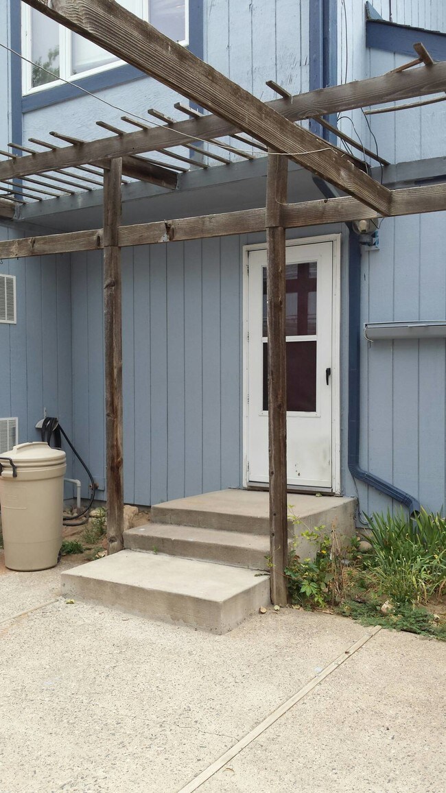 Foto del edificio - 106 S Greeley Ave