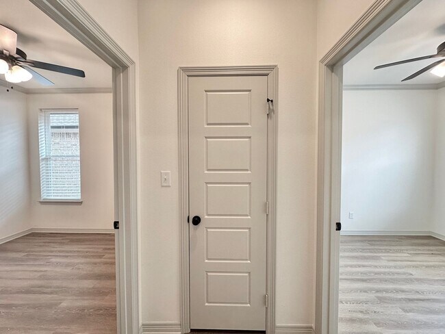 Foto del edificio - Coming Soon: 3 Bedroom 2 Bath Home in Tyler!