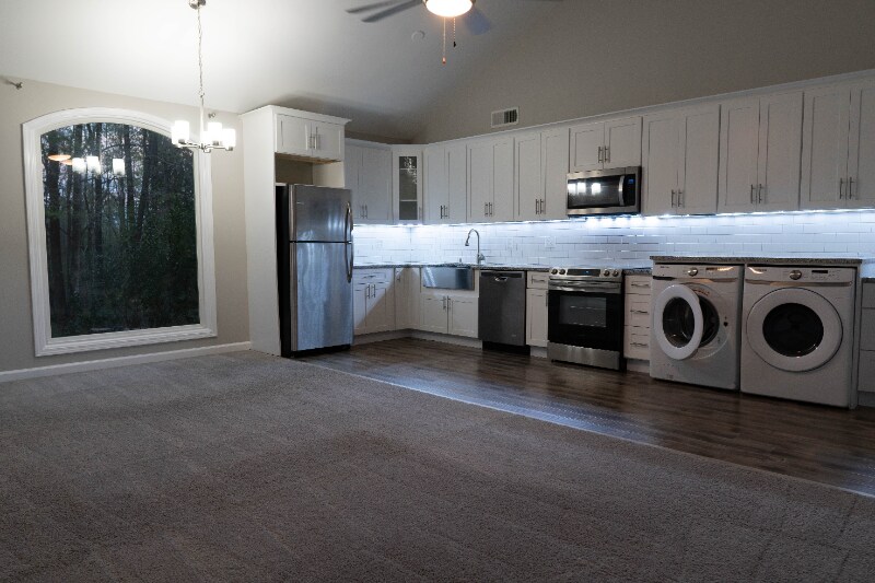 Foto principal - 2965 Red Pine Ct NW