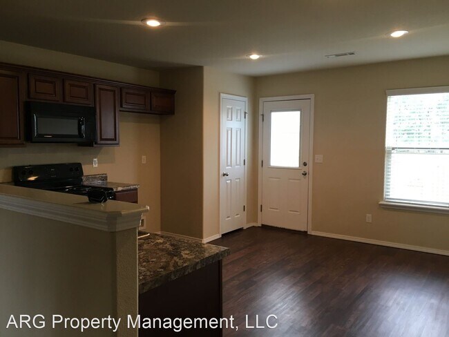 Foto del edificio - 4 br, 2 bath House - 3504 Justice Drive