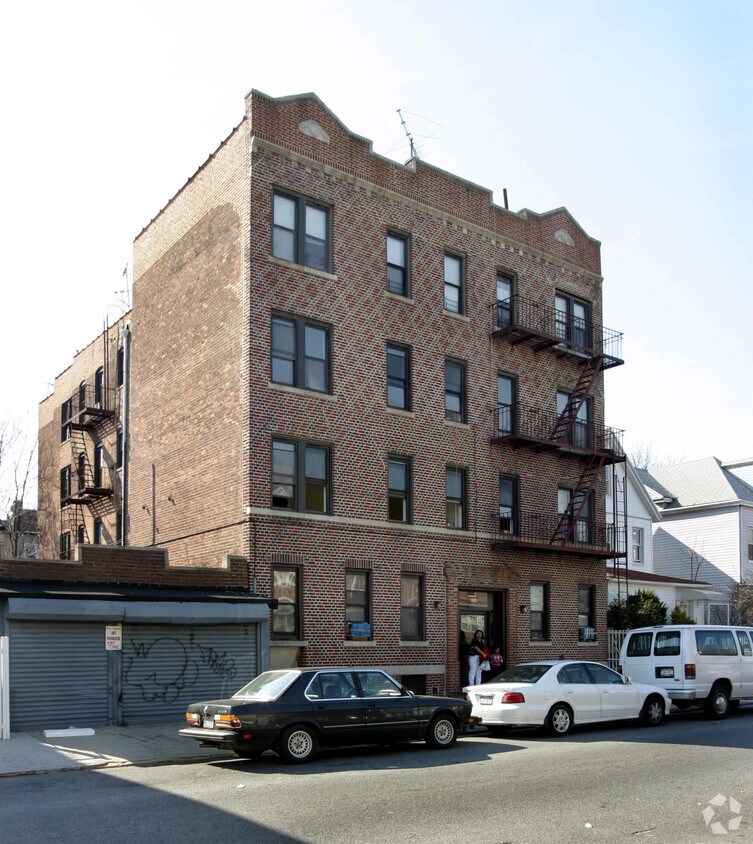 Primary Photo - 284 E 31st St