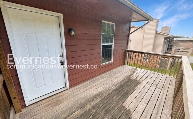 Building Photo - 5114 Linbar Dr