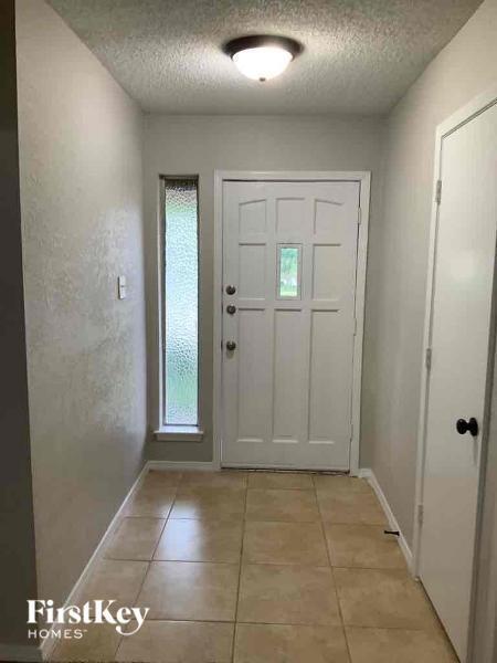 Foto del edificio - 3311 Steeplechase Trail