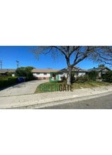 Building Photo - 925 Charleston Ave