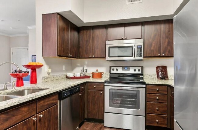 Foto del edificio - 7575 Gosling Rd