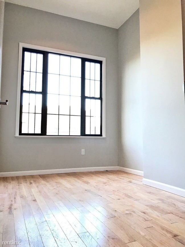 Foto del edificio - 1712 Dekalb Ave