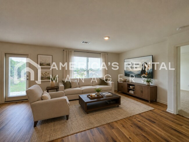 Foto del edificio - New Construction for Rent in Tuscaloosa, AL!
