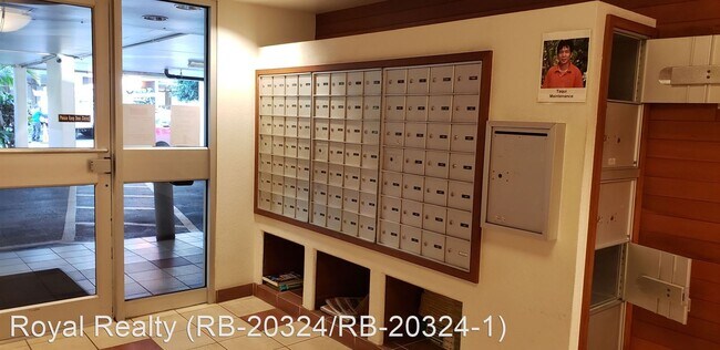 Foto del edificio - 1 br, 1 bath House - 1011 Prospect St #807