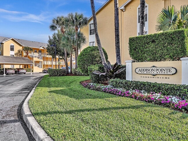 Building Photo - 6284 La Costa Dr