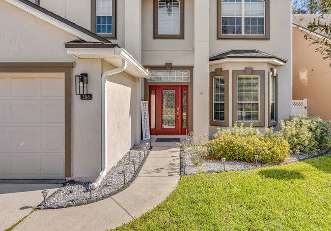 Building Photo - 306 Candlebark Dr
