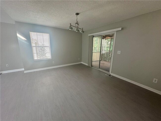 Building Photo - 4143 Lake Mist Dr NW