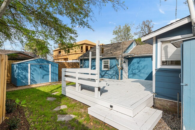 Foto del edificio - 320 Coronado St