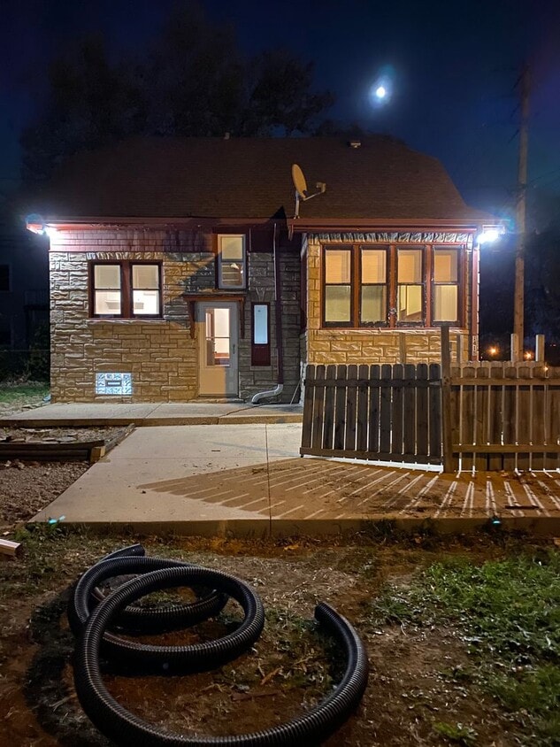 1418 N 48th St, Milwaukee, WI 53208 House Rental in Milwaukee, WI