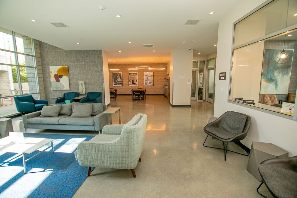 Island Village Apartments