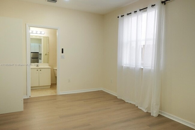 Building Photo - 2469 SW 153rd Pass