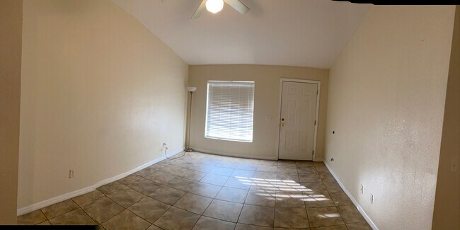 Family Room - 82 Coleman Rd