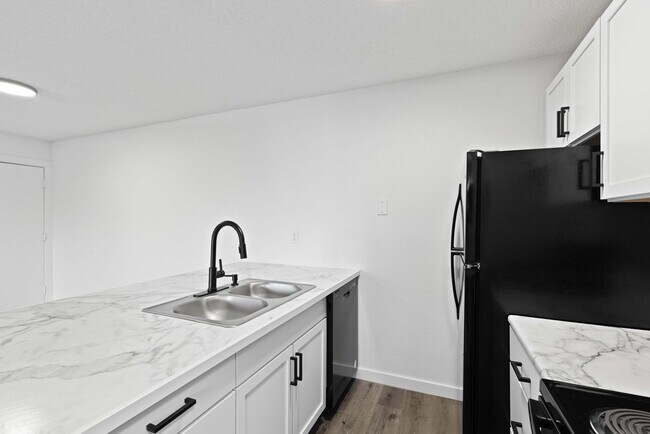 Building Photo - The Cypress | Elevated 2 Bedroom