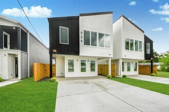 Building Photo - 934 South Ln
