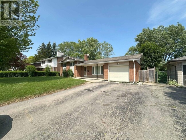 Building Photo - 182 Willson Rd