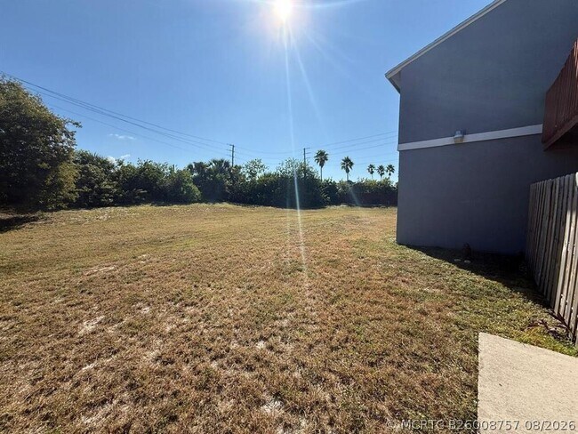 Building Photo - 24 Crossings Cir