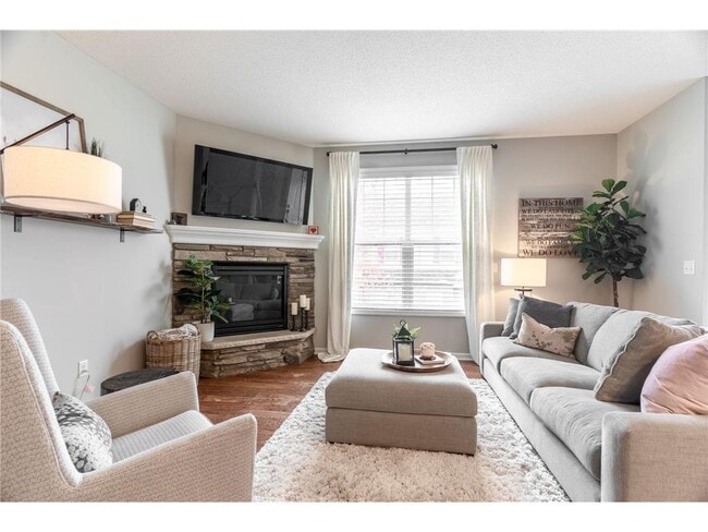 Building Photo - 7788 Madelyn Creek Dr
