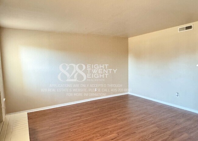 Foto del edificio - 2 Bed/1.5 Bath Townhome Located in East Norman *AVAILABLE NOW!*