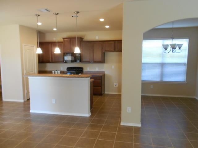 Building Photo - 2201 Preston Ln
