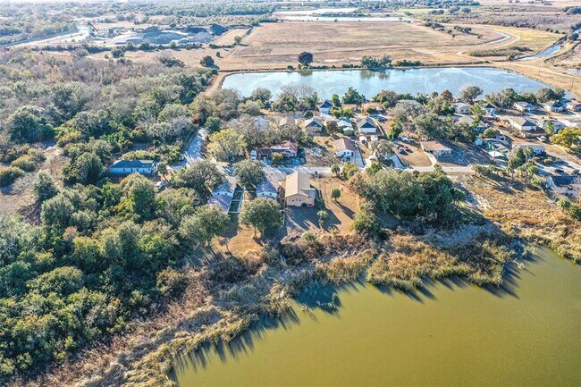 Foto del edificio - 114 E Northside Dr