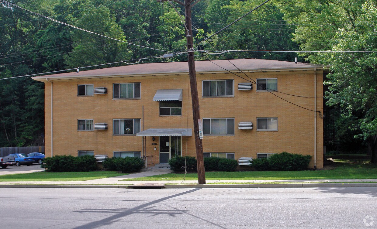 Foto del edificio - 911 Highland Ave