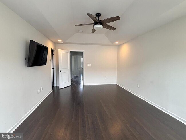 Foto del edificio - 23463 Simms Gap Way