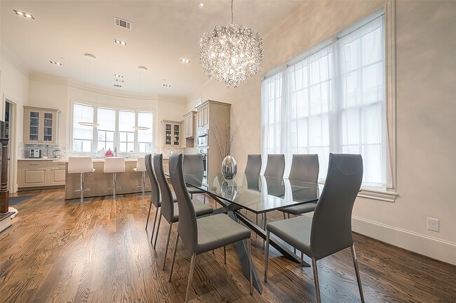 Building Photo - 5416 Jackson St