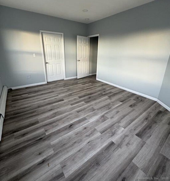 Foto del edificio - 1220 Pembroke St