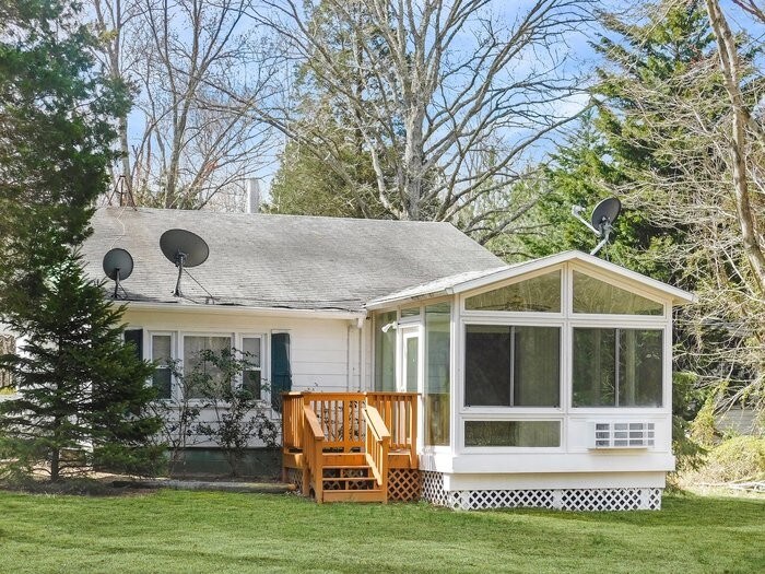 Newly Renovated Rambler by Pax River House Rental in Lexington Park