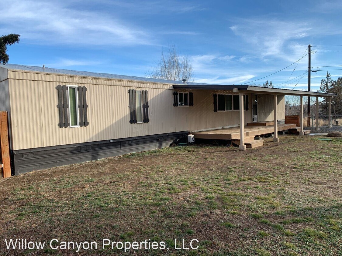 2 br, 2 bath House 8783 7th Street House Rental in Terrebonne, OR