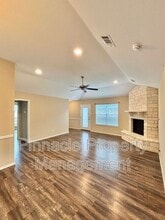 Building Photo - 4245 Sedona Trl