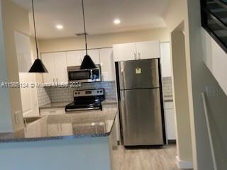Building Photo - 17425 NW 67th Pl