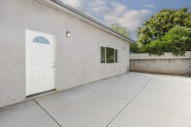 Building Photo - 9958 Marklein Ave