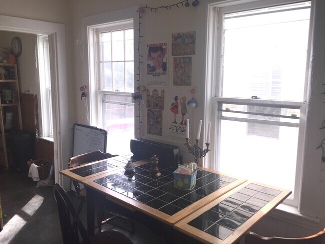 Kitchen - 8 Perry St