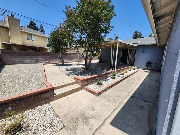 Foto del edificio - 7771 Shadyspring Pl