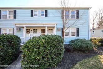Building Photo - 14 Oldfield Pl