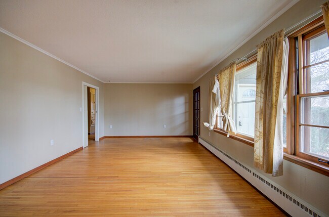 Foto del edificio - 654 Springfield Ave