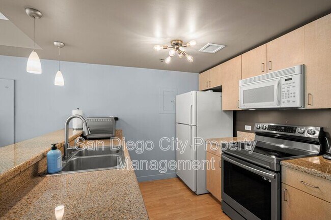 Foto del edificio - 425 W Beech St