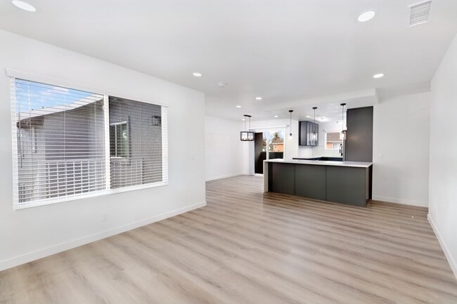 Building Photo - 836 S Claudina St