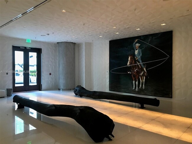 Building Photo - 1300 S Miami Ave