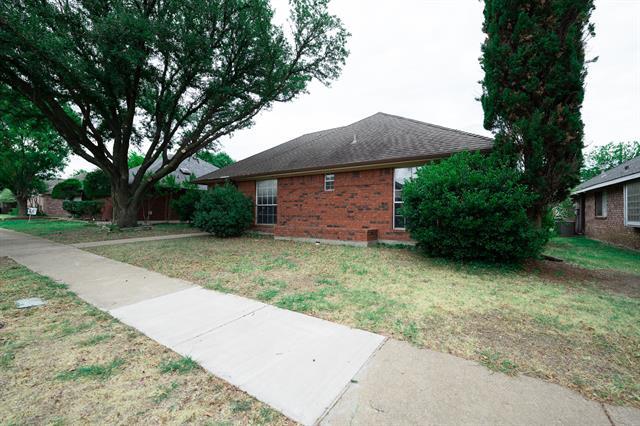 Building Photo - 8661 Malibu St