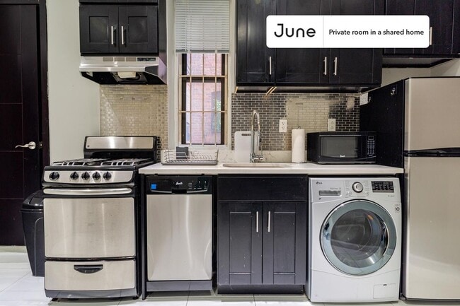 Building Photo - Room in Shared 4 bed/1.5 bath home in Upper West Side