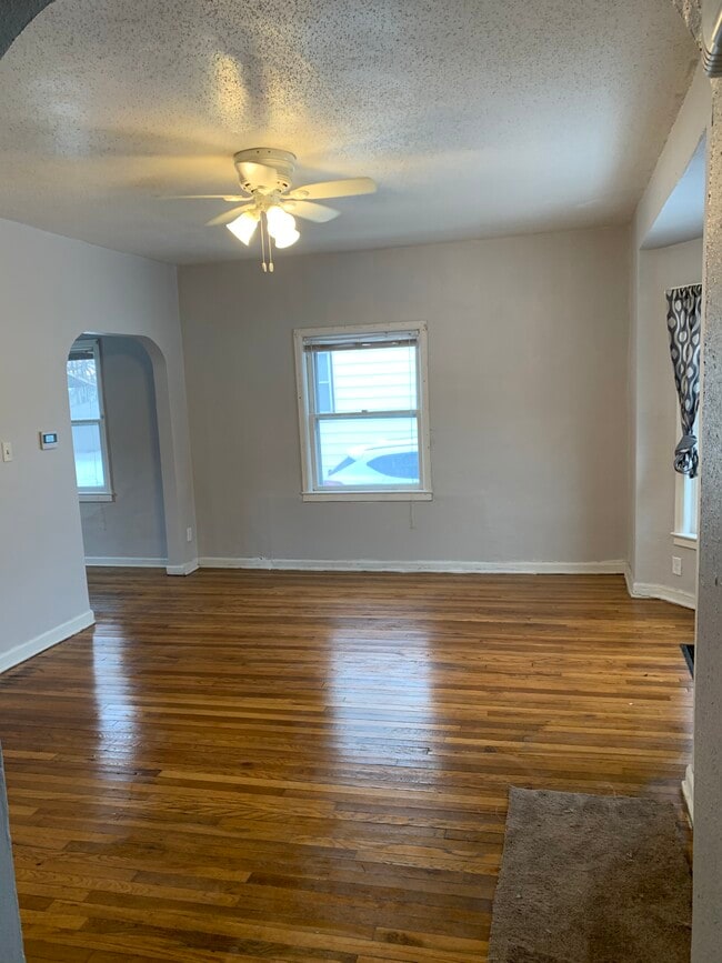 Foto del edificio - 414 Cottage St